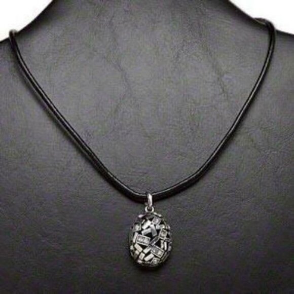 PinkDiva Jewelry - Edgy Geometric Silver and Black Crystal Pendant Leather Necklace